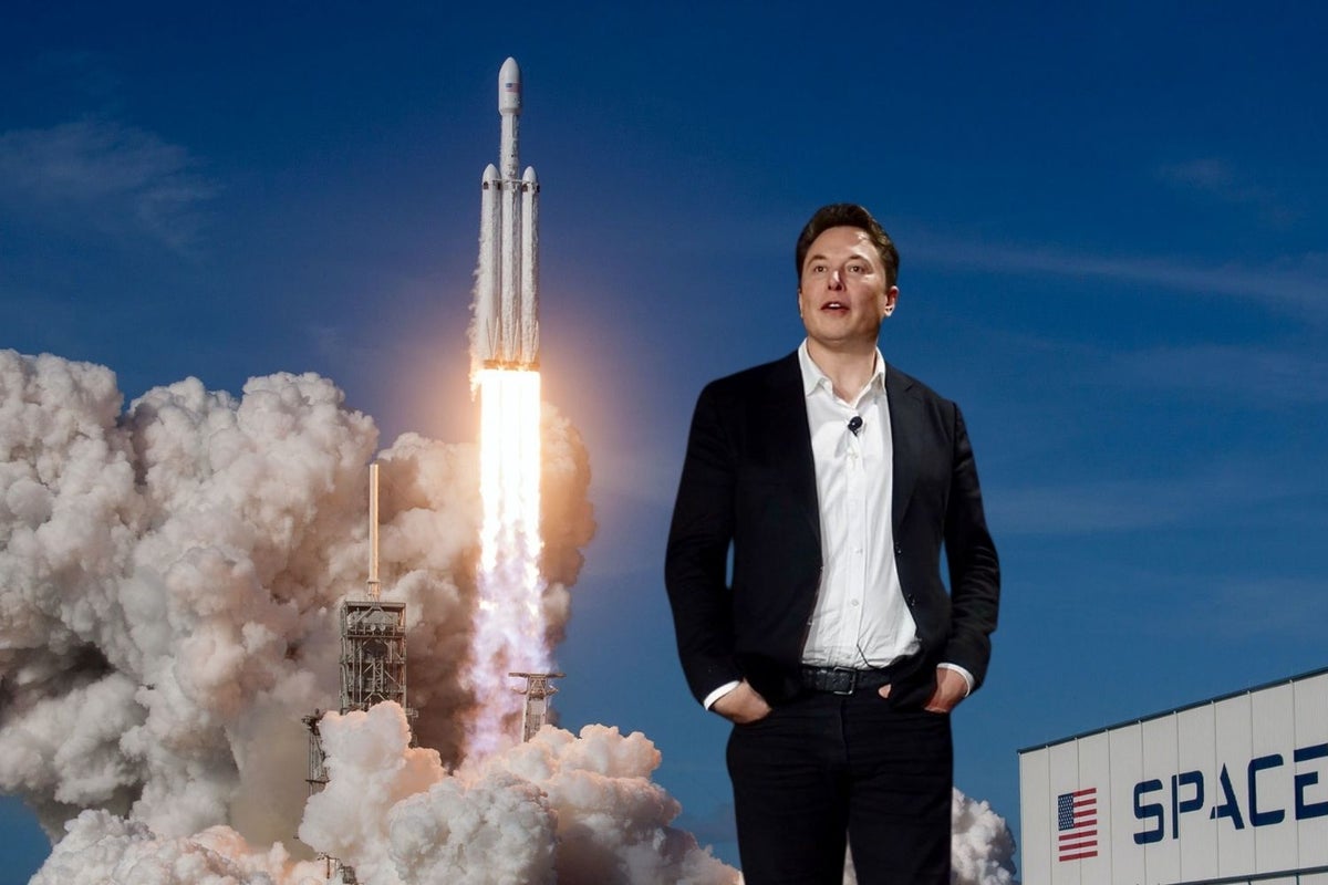 Elon Musk Applauds His SpaceX and Starlink Ventures Accomplishing These Feats