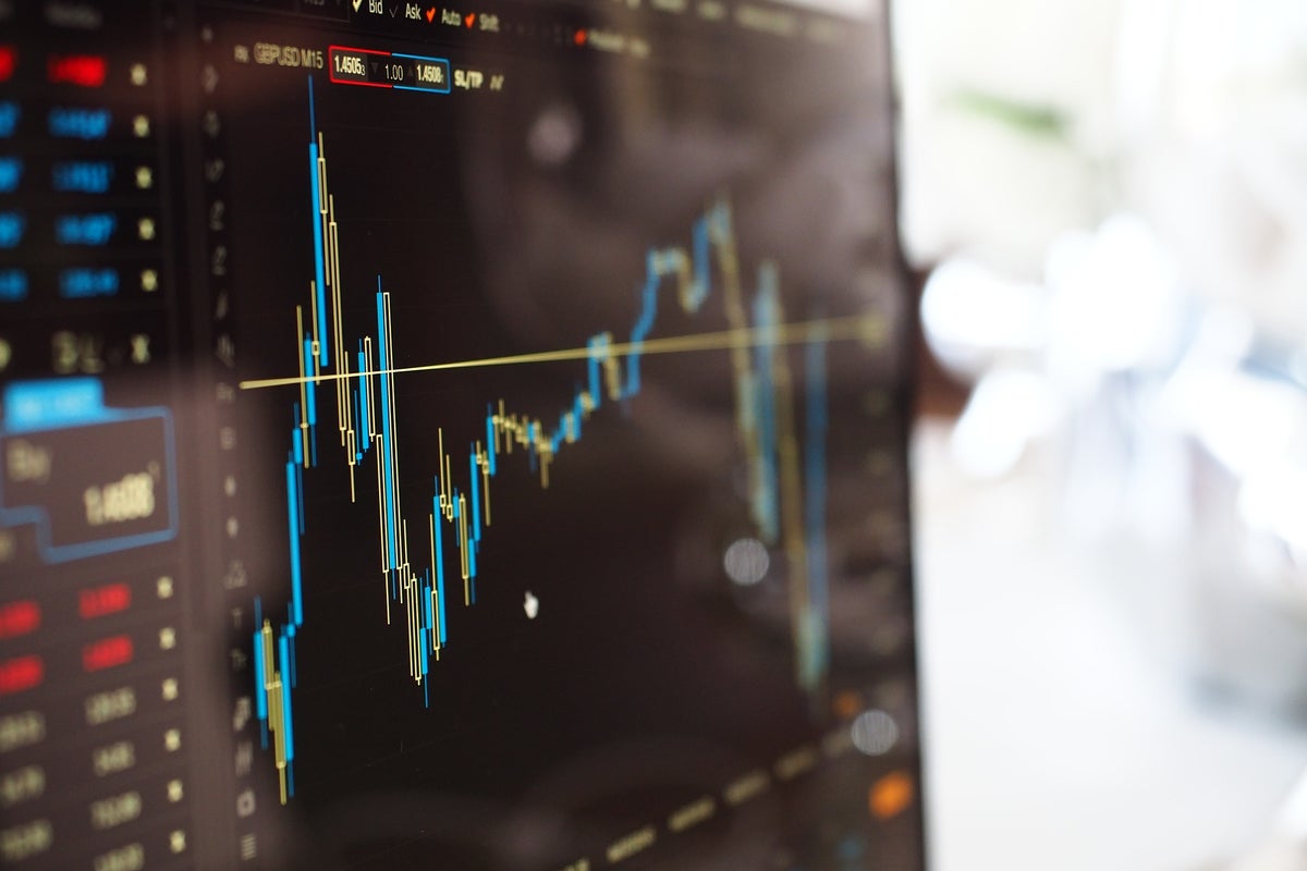 Analyst Ratings for nVent Electric