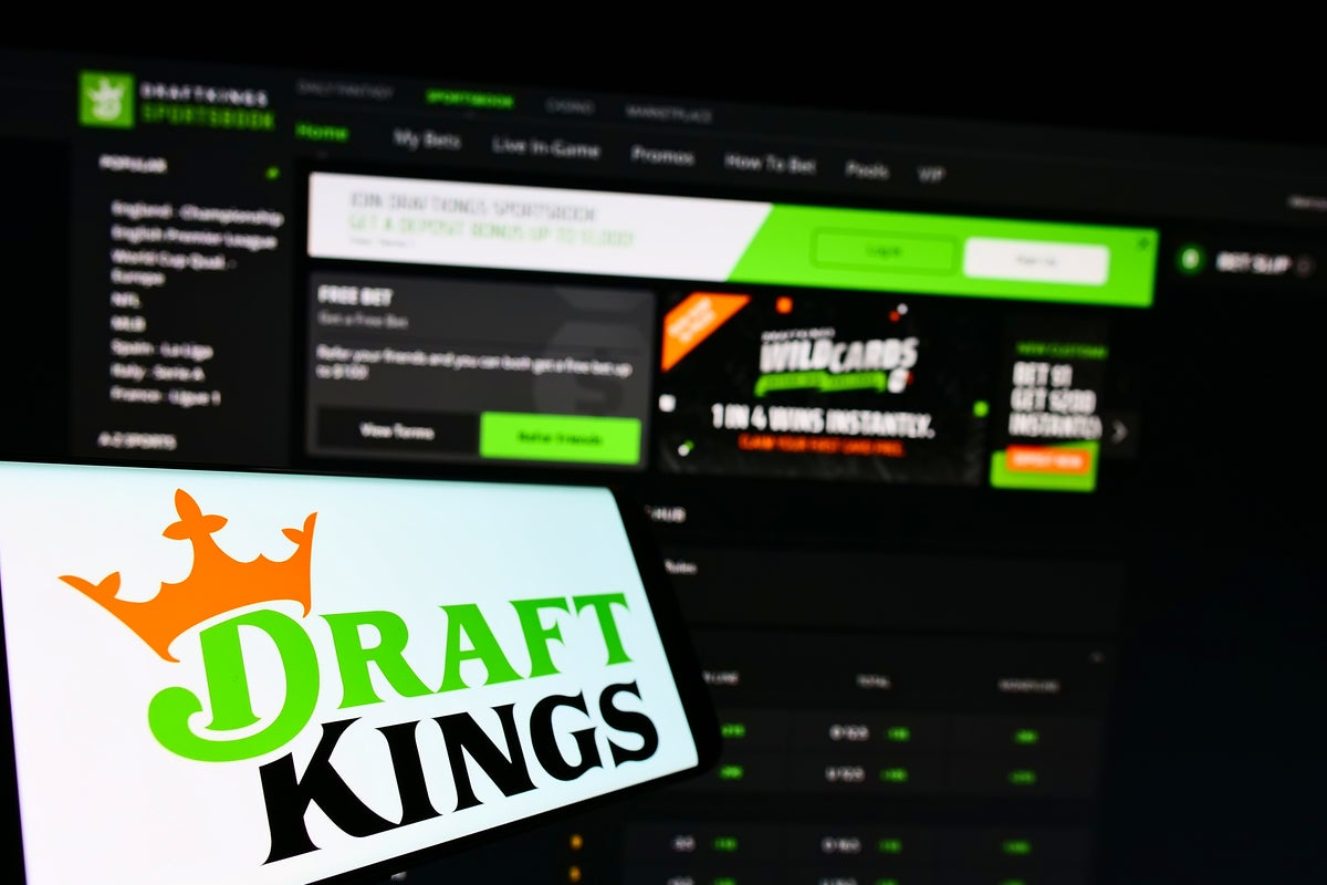 DraftKings Q2 Earnings Highlights: Revenue Beat, Company Raises Guidance, Optimistic On More State Sports Betting Launches