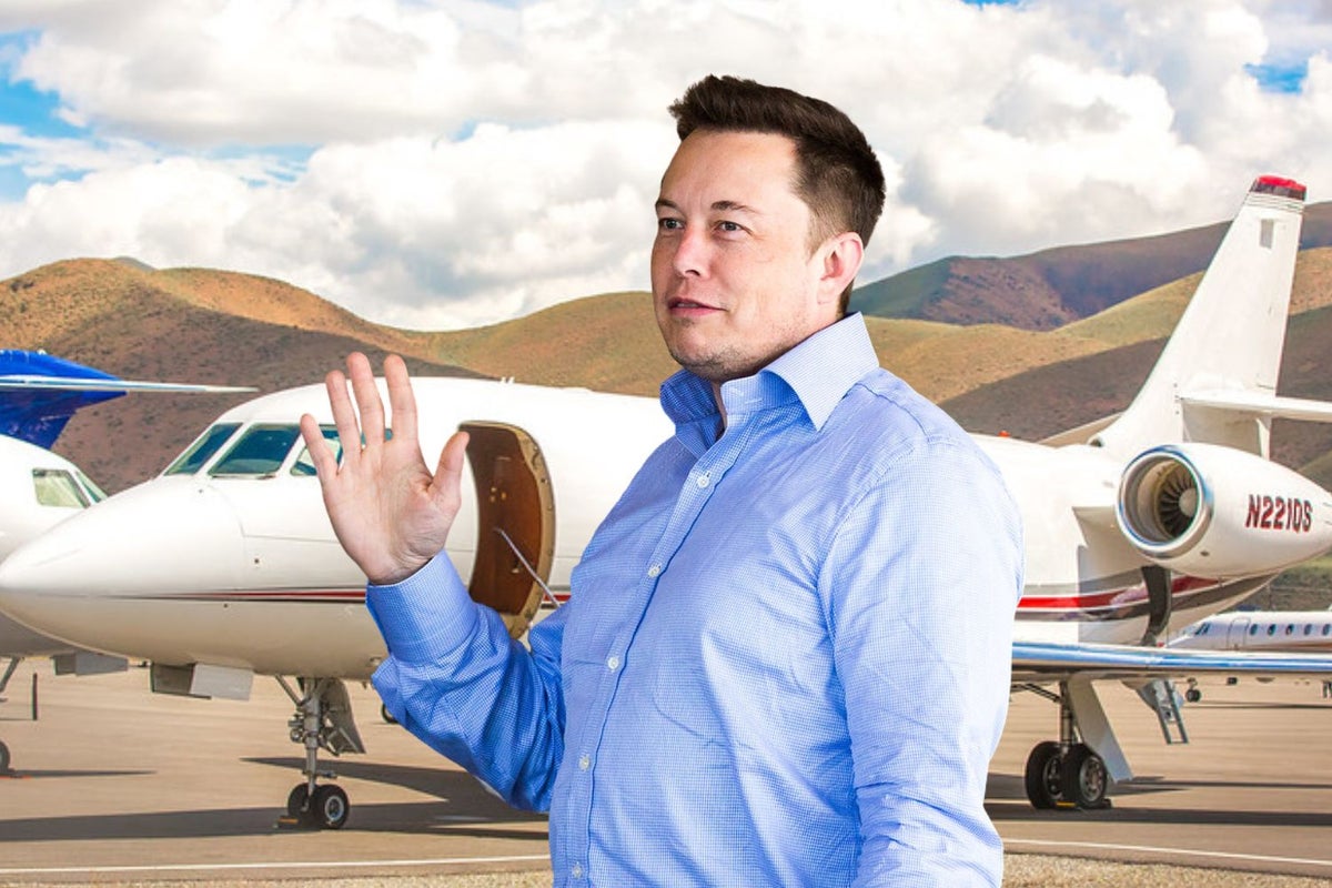 Teen Says He's Ready To Stop Tracking Musk's Private Jet On One Condition – And It's Not Money