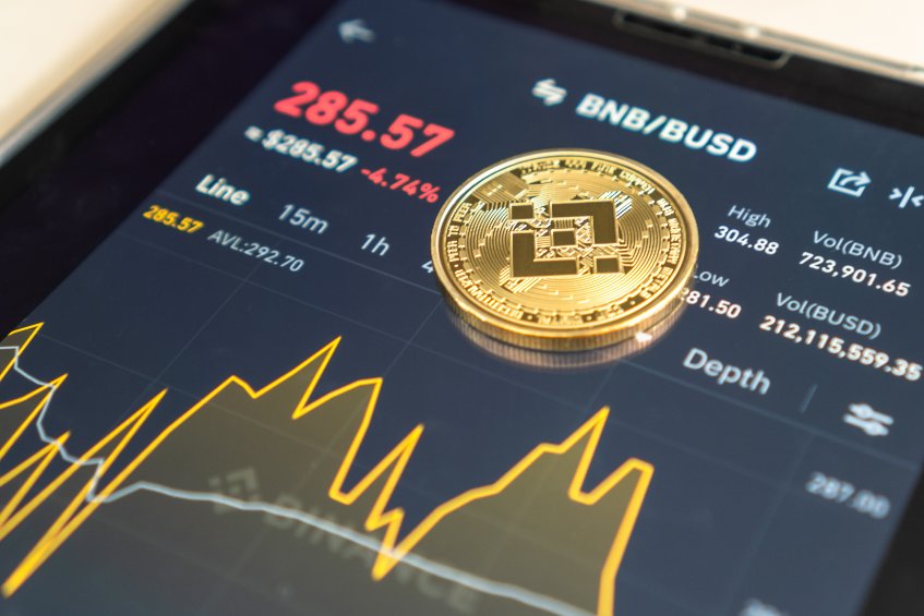 Binance remains king as Coinbase feels strain of bear market