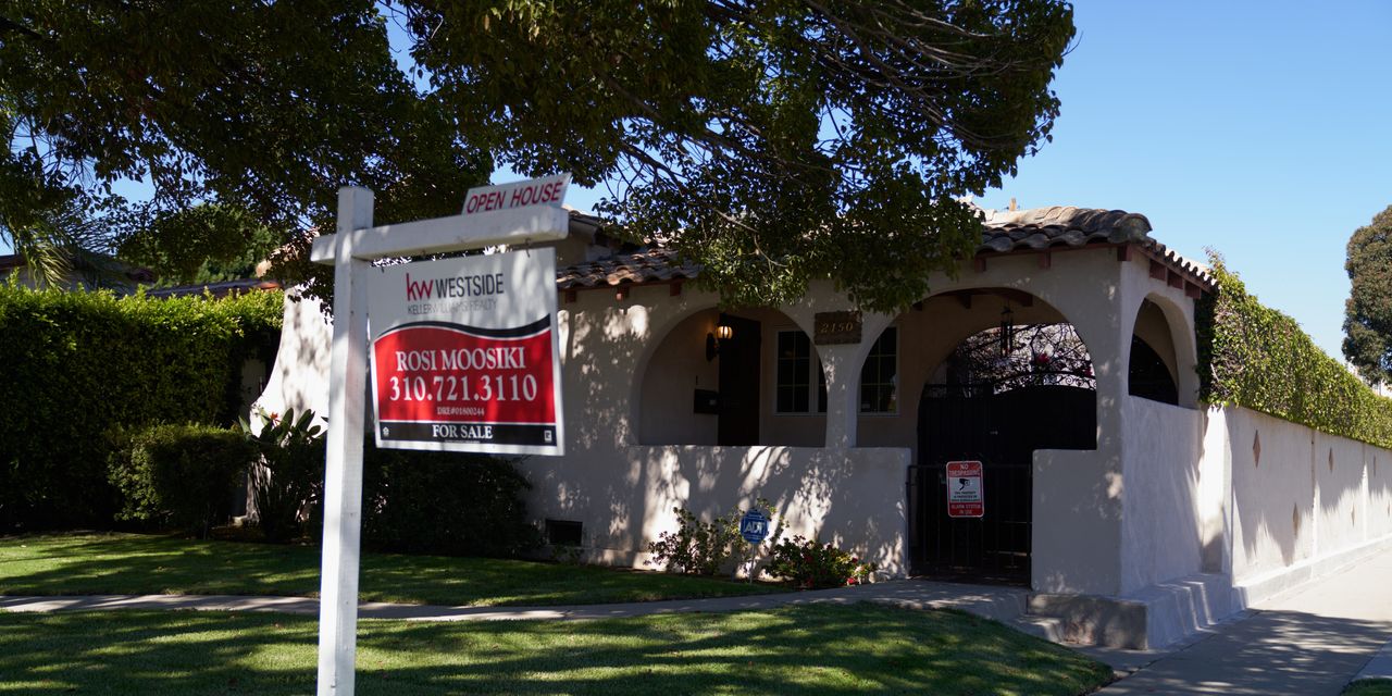 More bad news for house buyers: Mortgage rates march toward 7%, reaching highest level since 2007