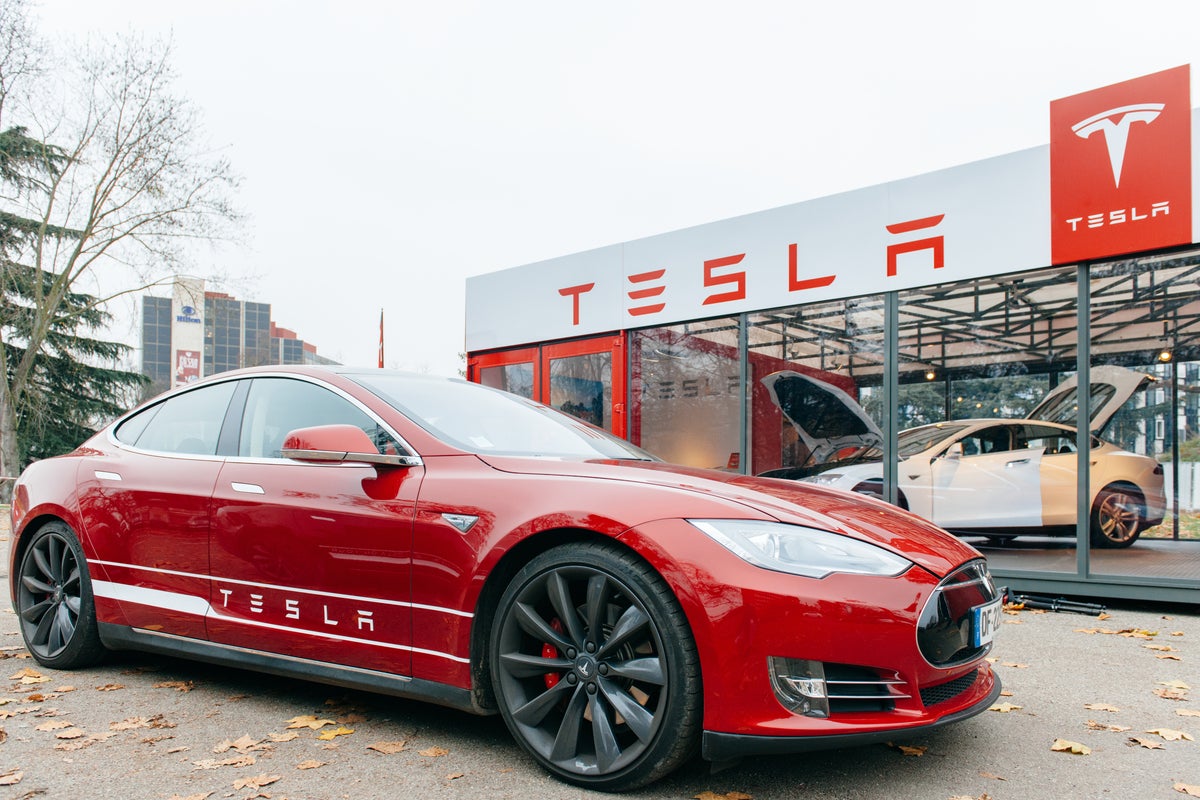 Tesla September China Sales Hit Record-High Despite Overall Q3 Softness: CPCA Data - Tesla (NASDAQ:TSLA)