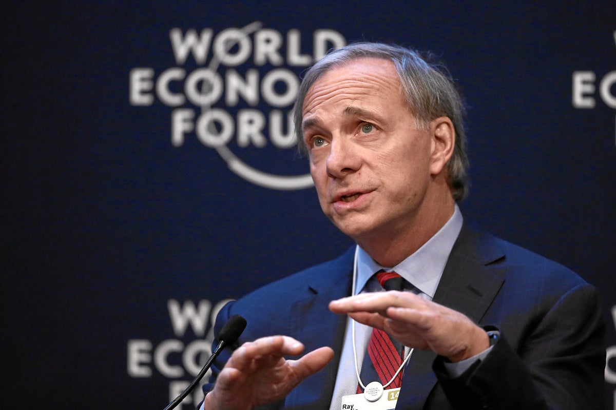 Ray Dalio Says 'Perfect Storm' Forming As Fed Hikes Rates: 'There'll Be Real Pain Of Course' - JPMorgan Chase (NYSE:JPM), Vanguard Total Bond Market ETF (NASDAQ:BND)