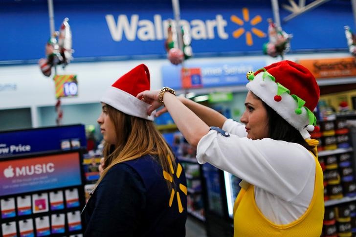 Walmart's net profit rises 10% in Mexico, even as expenses climb By Reuters