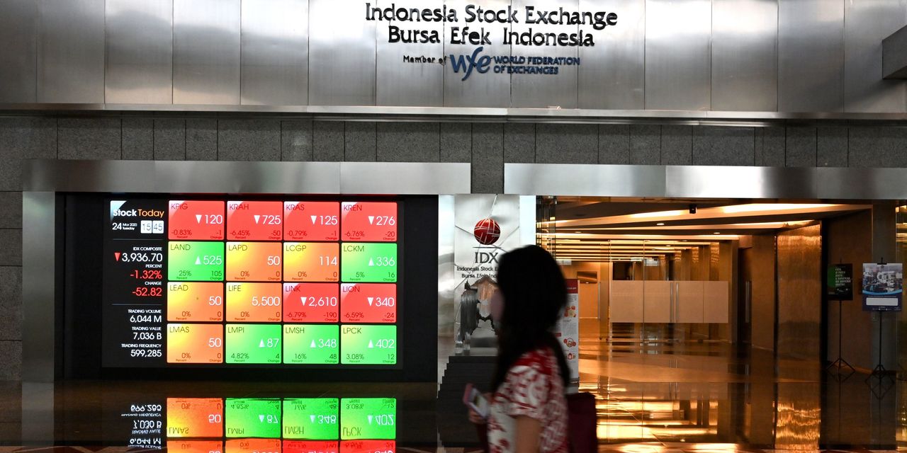 Indonesia’s central bank raises rates further in bid to cool inflation