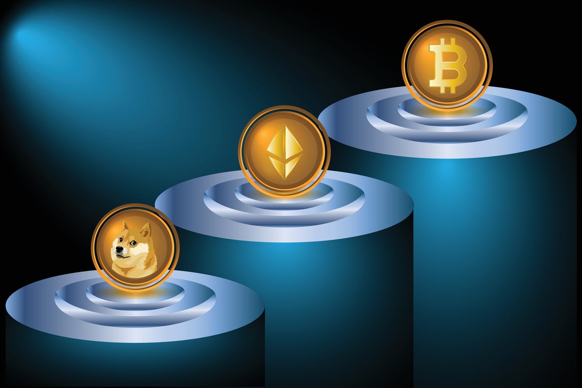 Bitcoin, Ethereum, Dogecoin Spike: 'Retail Investors Are Accumulating' - Bitcoin (BTC/USD)