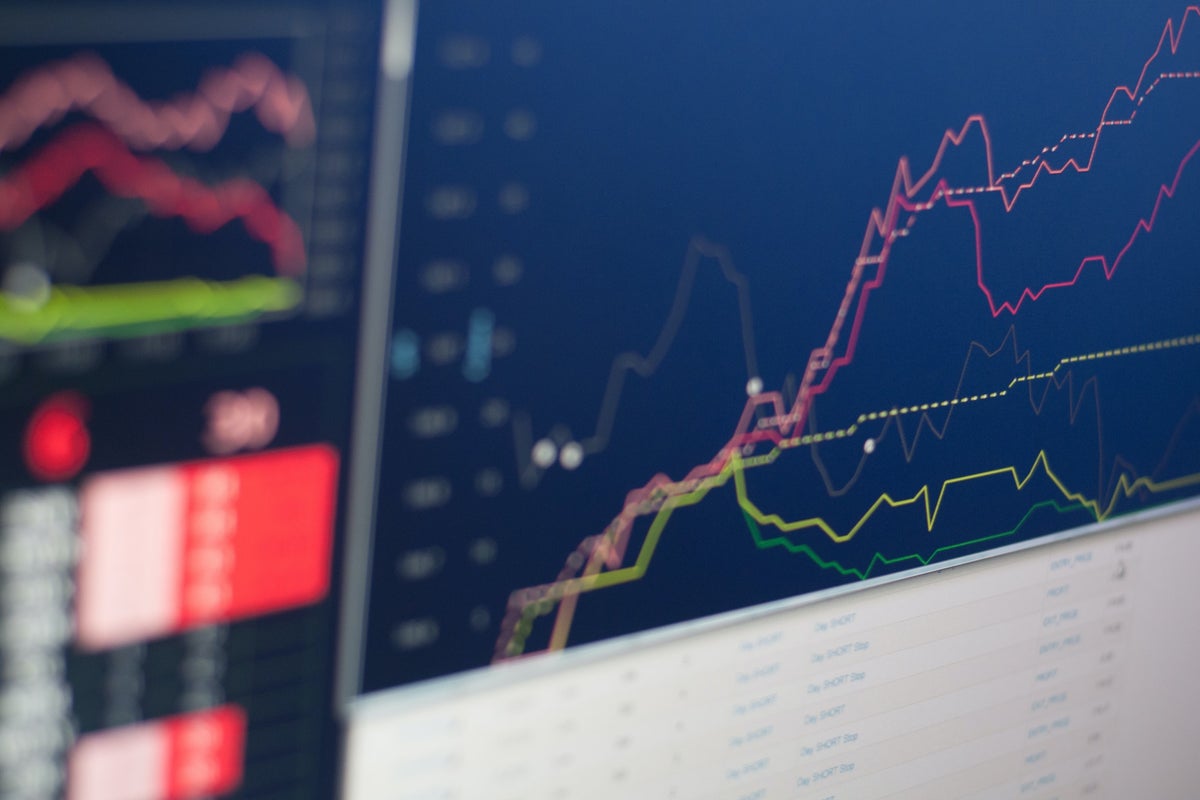 Cansortium's Q3 Report Shows Consistent Growth With 42% YoY Increase In Revenue - Cansortium (OTC:CNTMF)