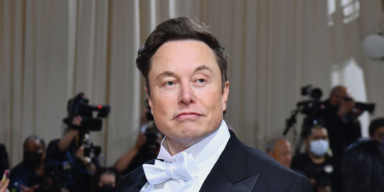 Elon Musk claims Apple is threatening to remove Twitter from App Store