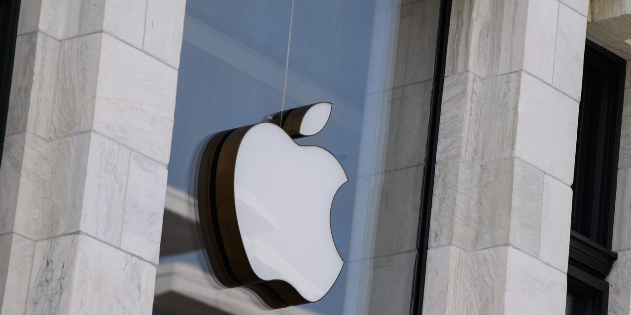 Apple agrees to let workers speak out about harassment and discrimination — 'This gives me a lot of hope for all laborers'