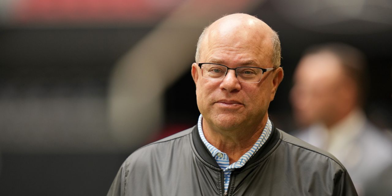 Why billionaire investor David Tepper is 'leaning short' on the stock market right now